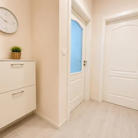 Lux In Lamer - First Line With Swimming Pool - Sea View * Varna